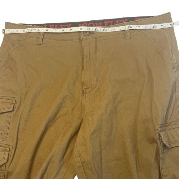 Iron Flex Men's 40 Cargo Shorts Desert Camel Stretch Utility Pockets - Picture 7 of 10